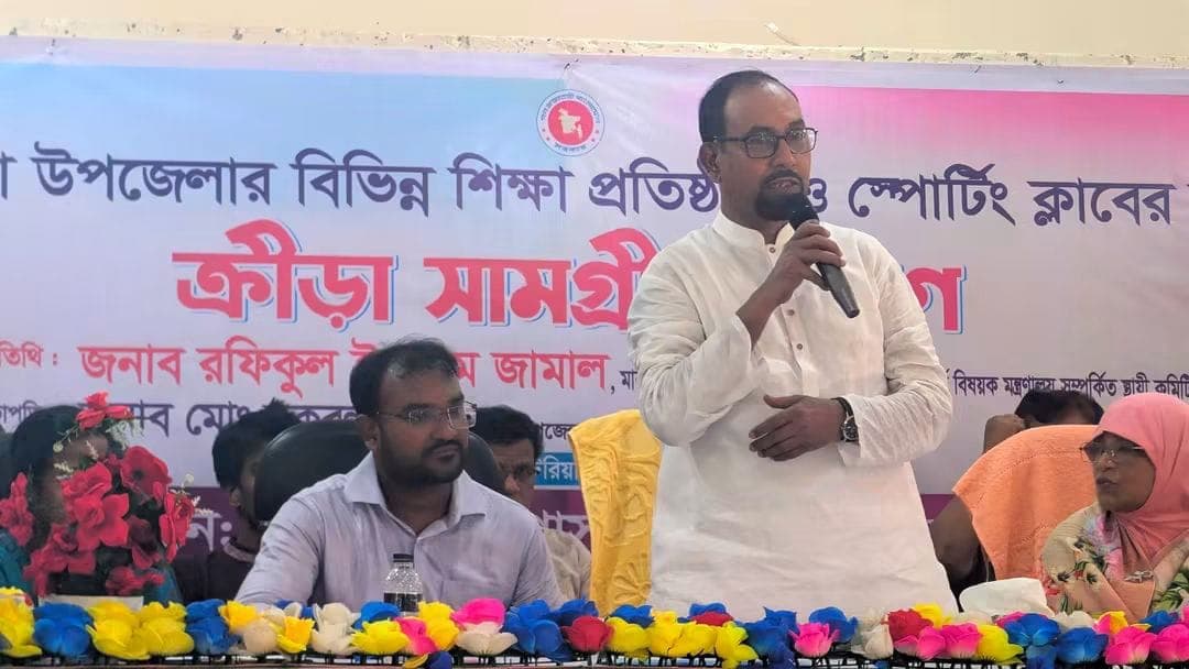 কাঁঠালিয়ায় ৬০ কৃতি শিক্ষার্থীকে সংবর্ধনা, ৫ জন পেল বিমানের টিকিট