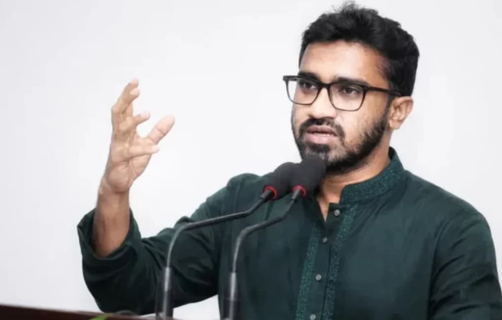 দিল্লির চাপের কাছে নতি স্বীকারের সুযোগ নেই, সার্বভৌমত্বের প্রশ্নে অনড় সরকার: রাশেদ খাঁন