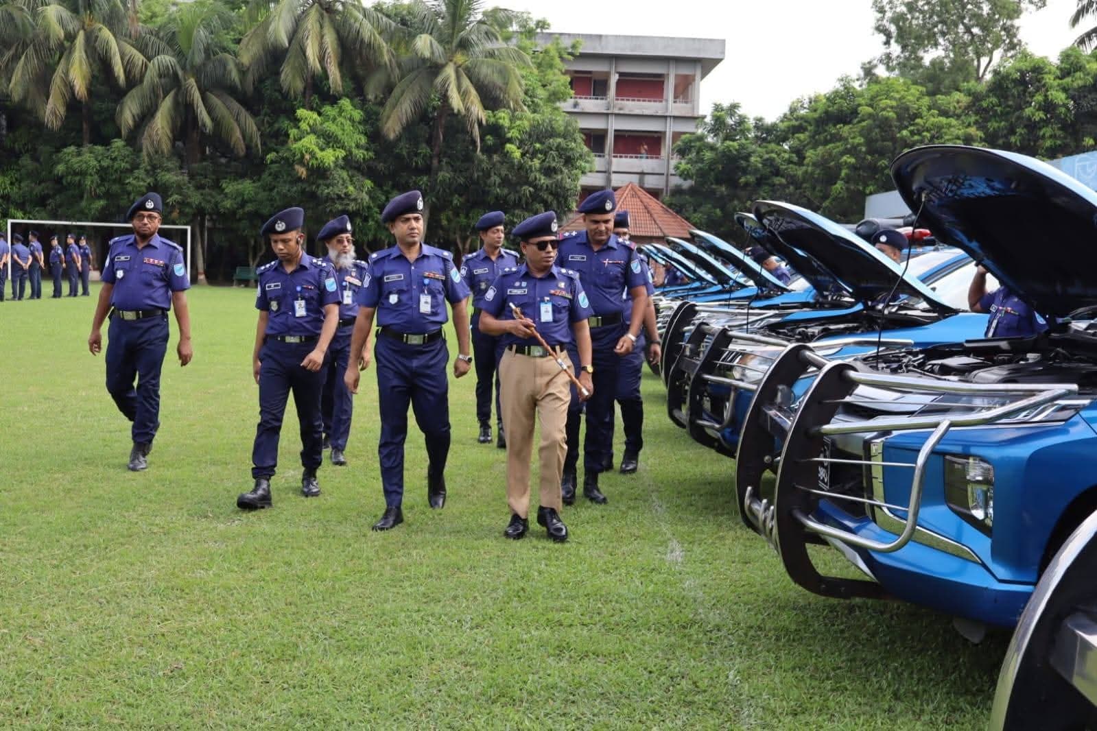 গোপালগঞ্জে জেলা পুলিশের মাস্টার প্যারেড ও মাসিক অপরাধ পর্যালোচনা সভা