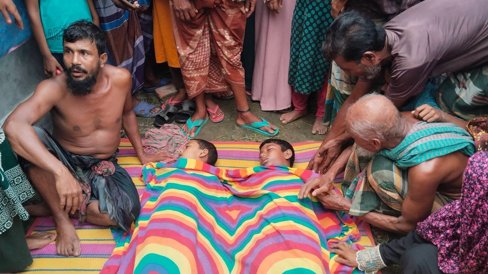 কালিগঞ্জে পুকুরের পানিতে ডুবে দুই শিশুর মৃত্যু 