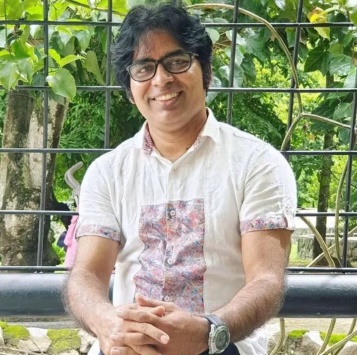 ক্যান্সারে আক্রান্ত নজরুল বিশ্ববিদ্যালয়ের শিক্ষক মিজানুর রহমানের চিকিৎসায় সহায়তার আবেদন