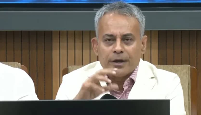 ট্রেনের ভাড়া বাড়ানোর বিষয়ে সিদ্ধান্ত হয়নি: নৌপরিবহন মন্ত্রী