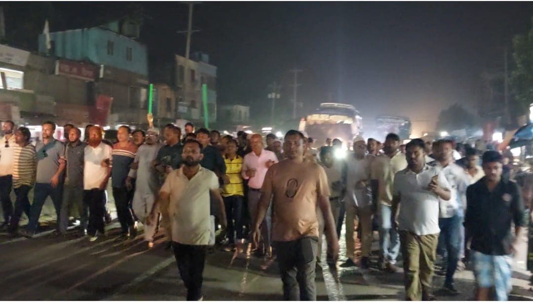নরসিংদী রায়পুরা মরজাল ইউনিয় পরিকল্পিত সন্ত্রাসের প্রতিবাদে বি এনপির বিক্ষোভ মিছিল