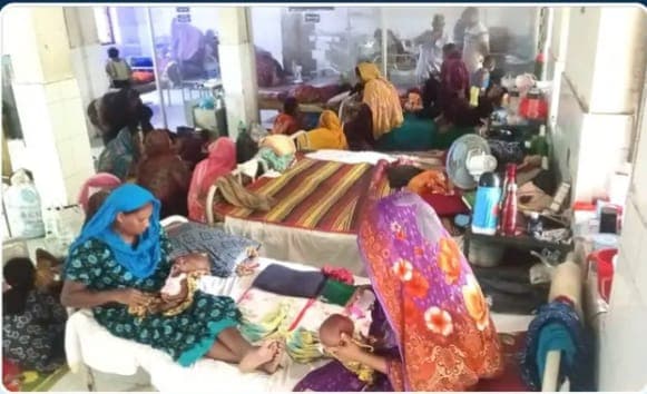 হাসপাতালের শিশু ওয়ার্ডে শয্যা সংকট ডেঙ্গুর মধ্যে আবারও বাড়ছে হাম