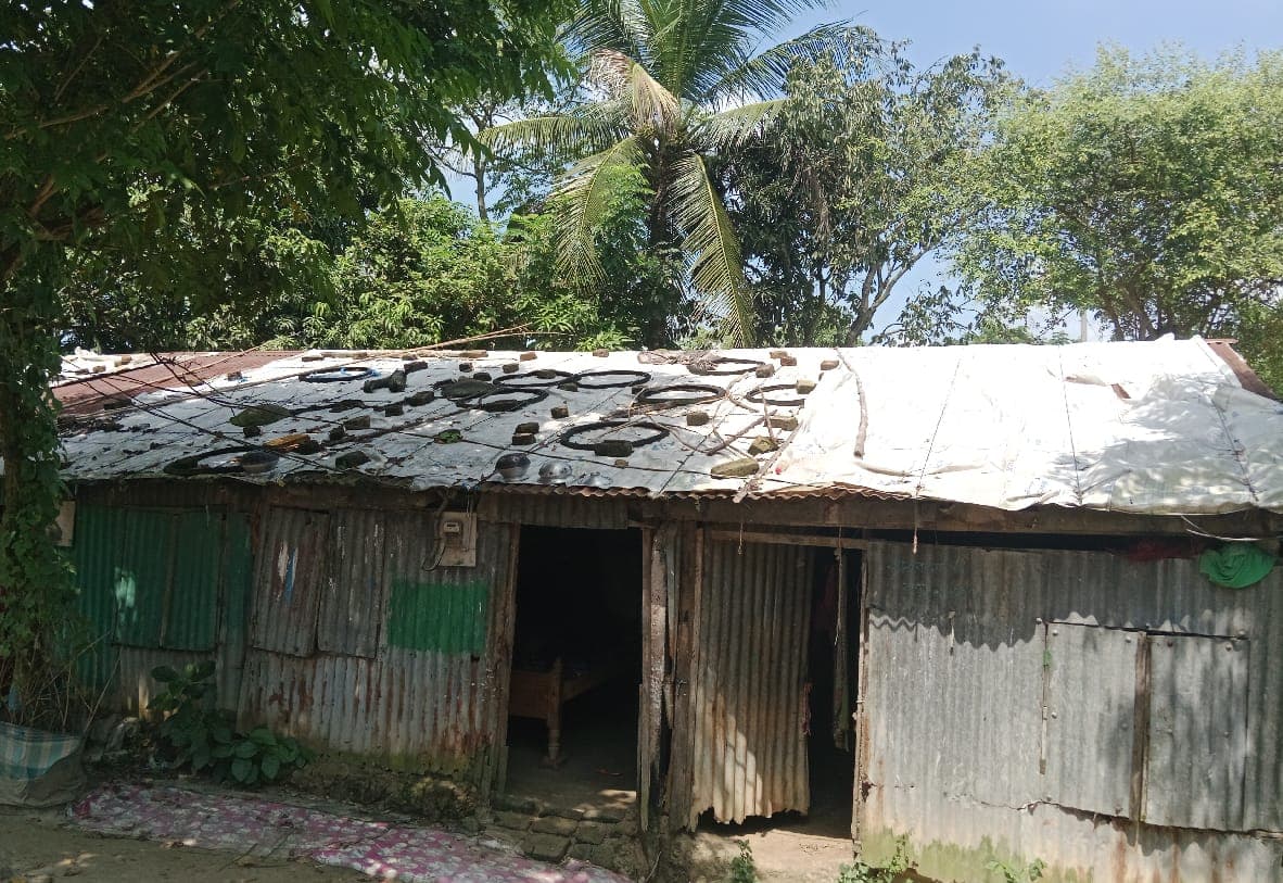 নবীনগরের লাউর ফতেপুর গুচ্ছগ্রাম,২৭ বছর ধরে মানবেতর জীবন কাটাচ্ছেন ১১০০ মানুষ, প্রতিকার চেয়ে স্থানীয় এমপির শরণাপন্ন এলাকাবাসী