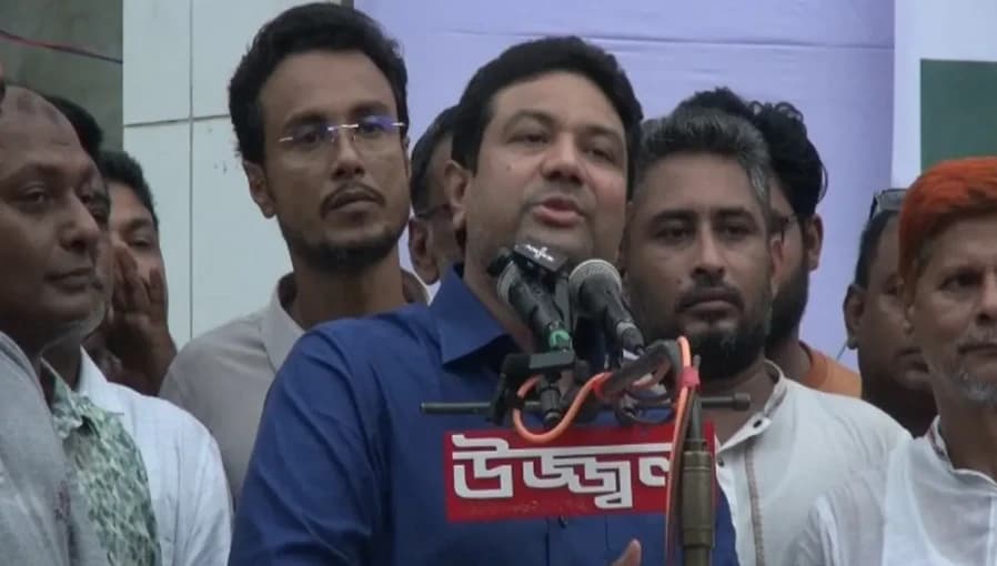 ২০৪০ সালে ফিরতে পারেন শেখ হাসিনা, ডিসেম্বরের গল্প উড়িয়ে দিলেন নজরুল ইসলাম আজাদ