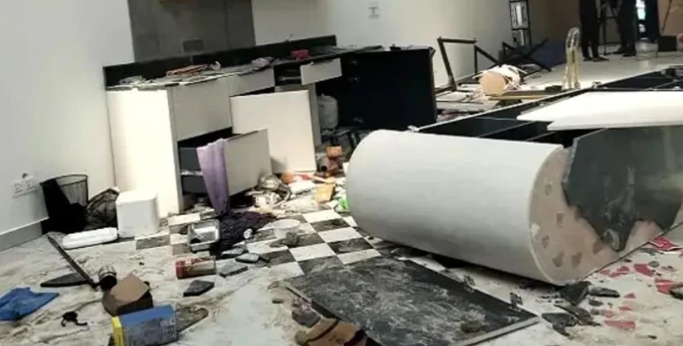 আবাসন প্রকল্পে হামলা-ভাঙচুর, সাবেক সেনা কর্মকর্তা গ্রেপ্তার