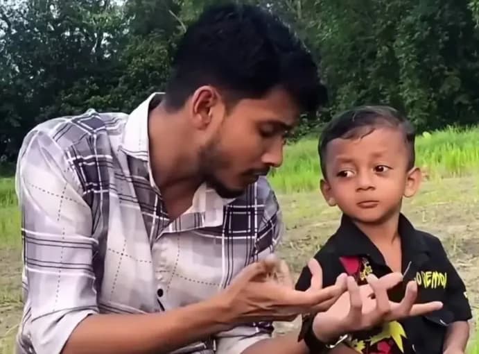 মাত্র ৩ বছর বয়সে থেমে গেল খুদে তারকা দ্বীপের হাসি, শোকে ভাসছে এলাকা