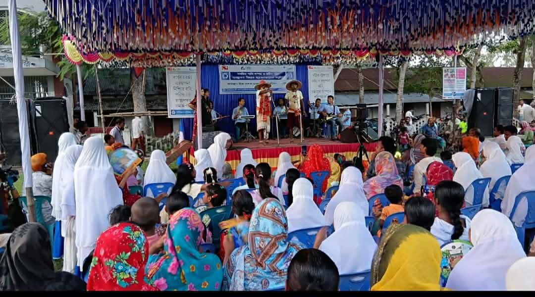 গম্ভীরার সুরে পানি বাঁচানোর ডাক, ধামইরহাটে মুগ্ধ চার শতাধিক মানুষ