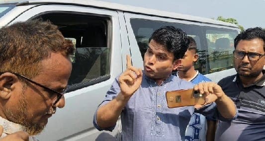 নবীনগরে সাংবাদিকদের সঙ্গে অসদাচরণের অভিযোগে যুবদল নেতা বিপ্লবকে শোকজ