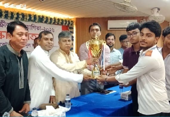 নজরুলের সাম্য-মানবতার আলোয় উদ্ভাসিত নবীনগর, পুরস্কার পেয়ে উচ্ছ্বসিত শিক্ষার্থীরা