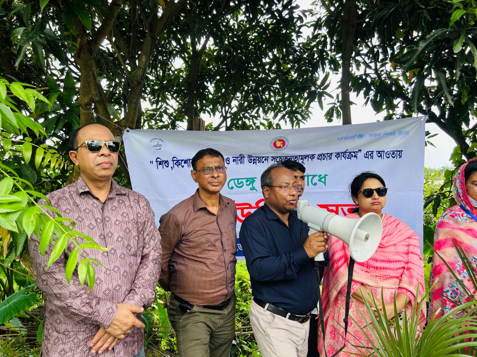 নার্সারি যেন মশার জন্মস্থান না হয়: ডেঙ্গু রুখতে ব্যবসায়ীদের মানবিক দায়বদ্ধতার কথা মনে করিয়ে দিলেন মহাপরিচালক