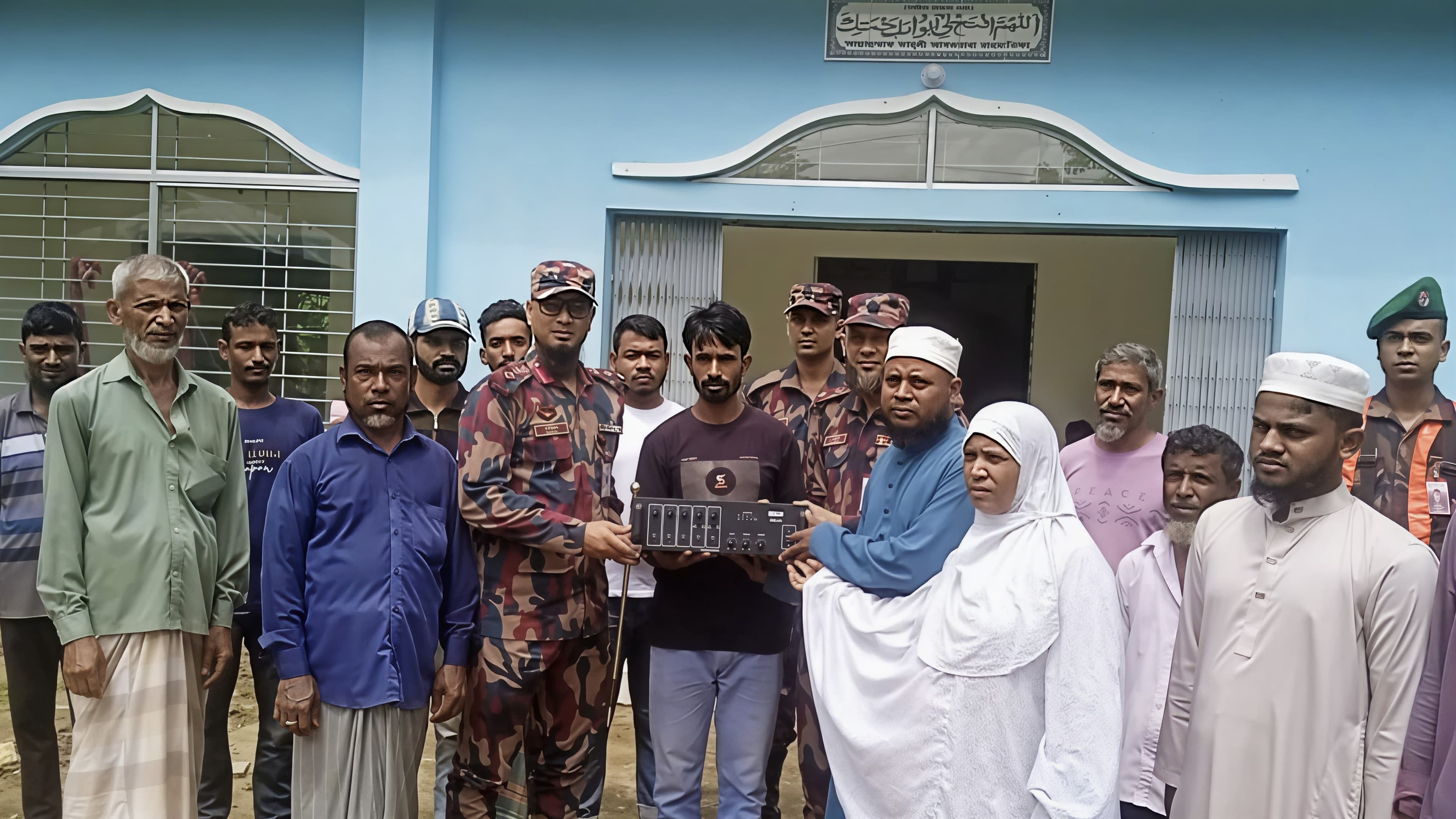 শান্তি ও উন্নয়নে পানছড়ির শিক্ষা ও ধর্মীয় প্রতিষ্ঠানগুলোতে বিজিবির বিশেষ সহায়তা প্রদান