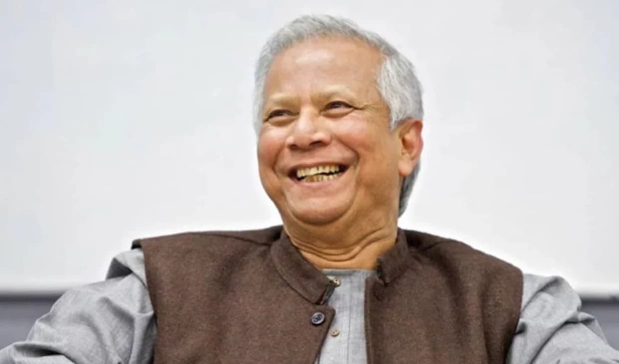 ধানমণ্ডি ৩২ নম্বর বাড়ির ভাঙচুর মামলা খারিজ, ড. ইউনূসসহ ২৭ জনের আবেদন নাকচ