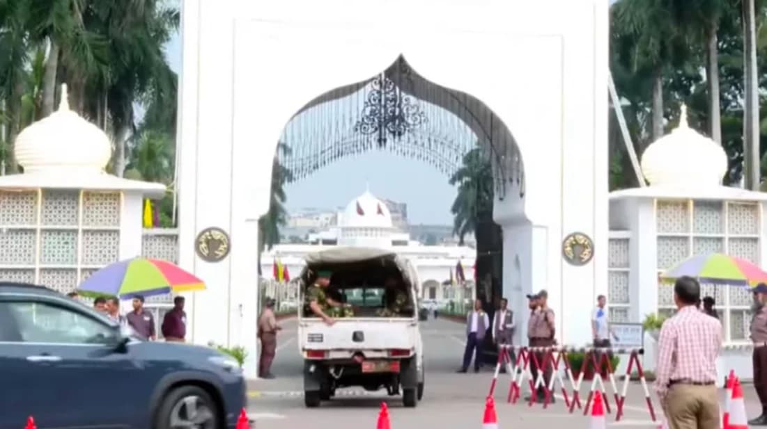 ২৩তম রাষ্ট্রপতি হিসেবে শপথ নিচ্ছেন মির্জা ফখরুল, বঙ্গভবনে নিশ্ছিদ্র নিরাপত্তা