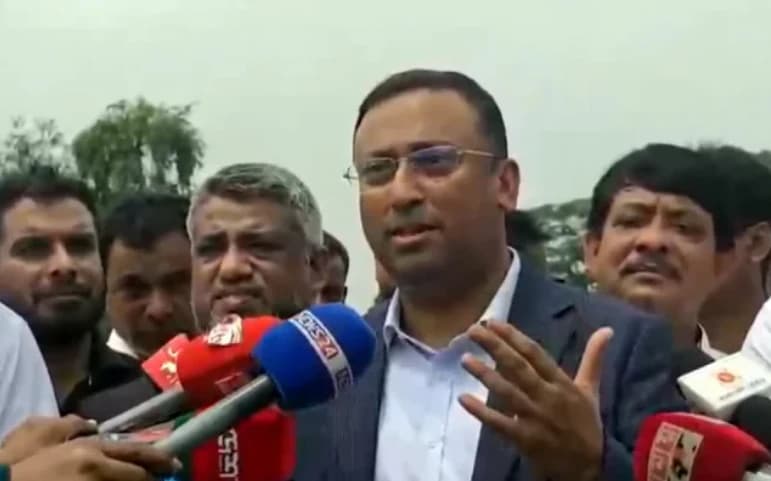 প্রধানমন্ত্রীর ভারত সফরের জন্য তাড়াহুড়ো নেই: হুমায়ুন কবির