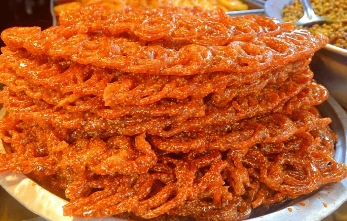মচমচে জিলাপির আড়ালে ম/রণফাঁদ, বগুড়ায় খাবারে মিশছে ক্যা/ন্সা/রে/র বি/ষ!