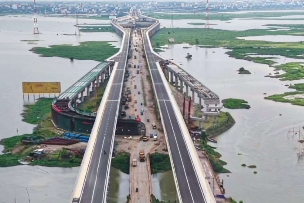 আগামীকাল খুলে দেয়া হচ্ছে আশুলিয়া এলিভেটেড এক্সপ্রেসওয়ের দুই সার্ভিসলেন সেতু