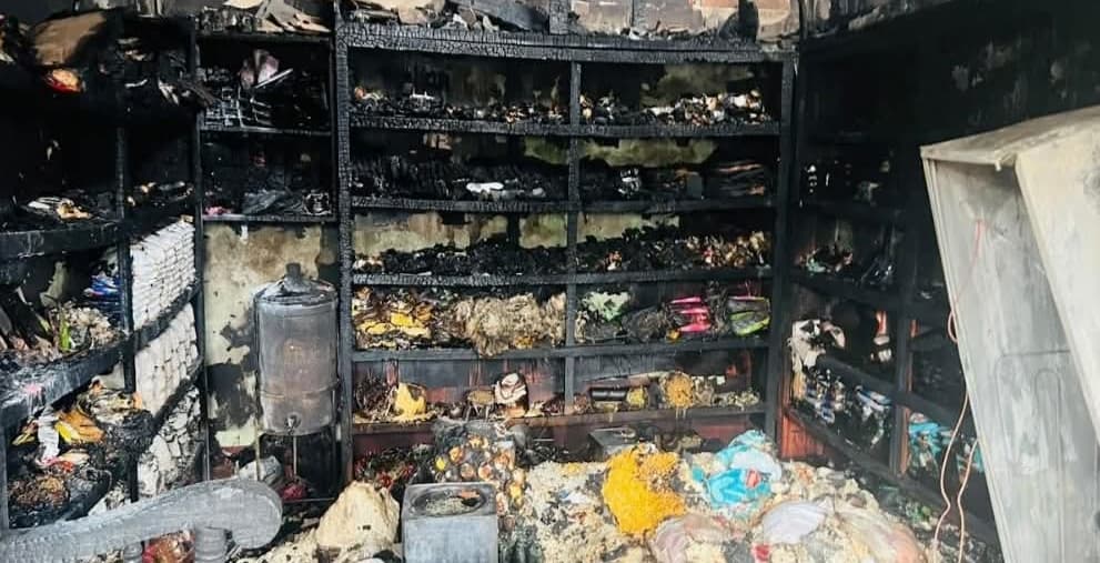 হবিগঞ্জে আগুনে পুড়ল তিন দোকান, ক্ষতি ২০ লাখ টাকা