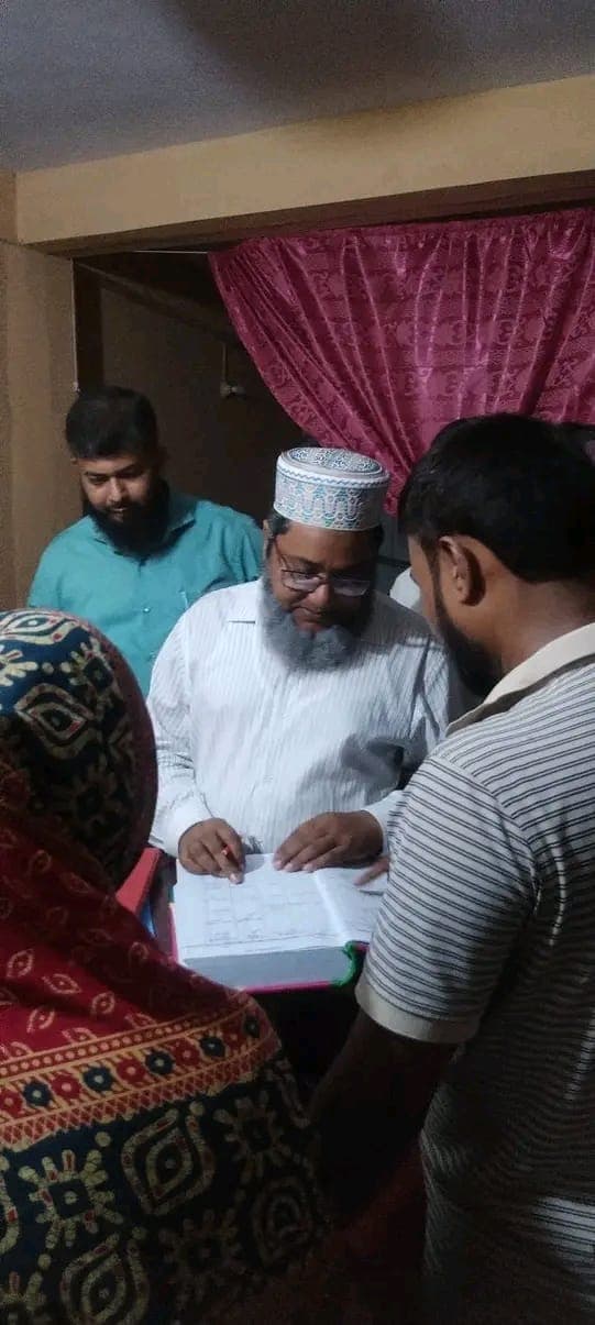 মহাদেবপুরে ভুল চিকিৎসায় নারীর মৃত্যুর ঘটনায় হাসপাতাল সীলগালা