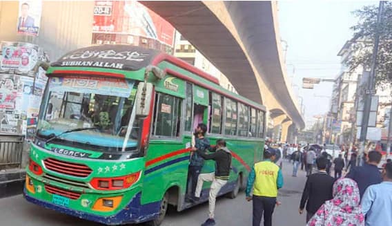 জ্বালানি তেলের দাম বাড়ল, প্রতি কিলোমিটারে ২০ পয়সা বাস ভাড়া বাড়ানোর প্রস্তাব।