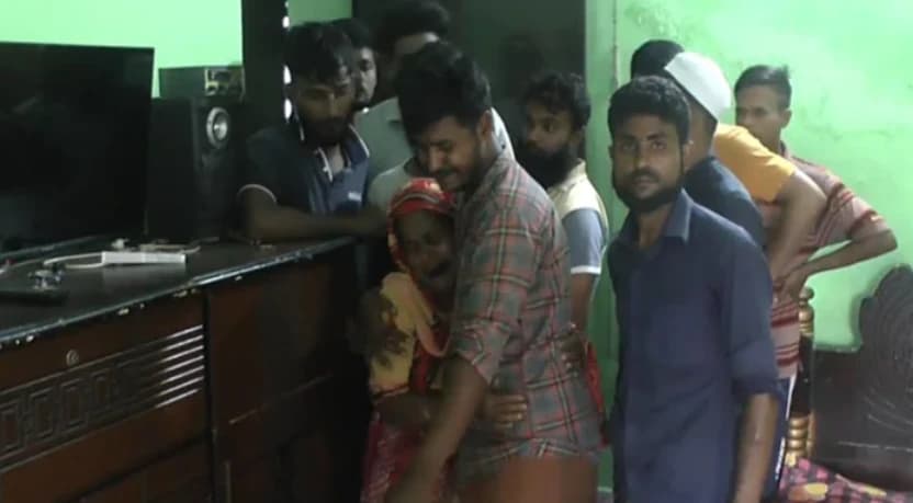 স্ত্রীকে ছুরিকাঘাত করে গলায় ফাঁস দিয়ে আত্মঘাতী হলেন স্বামী
